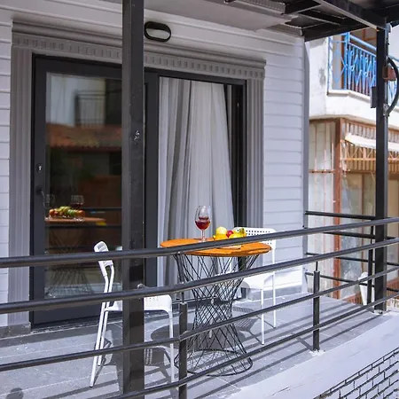 White House Gasthof 2*